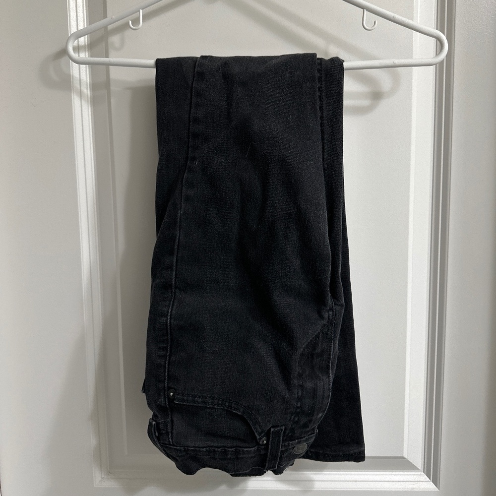 Levi’s 510 Skinny Jeans 27x30